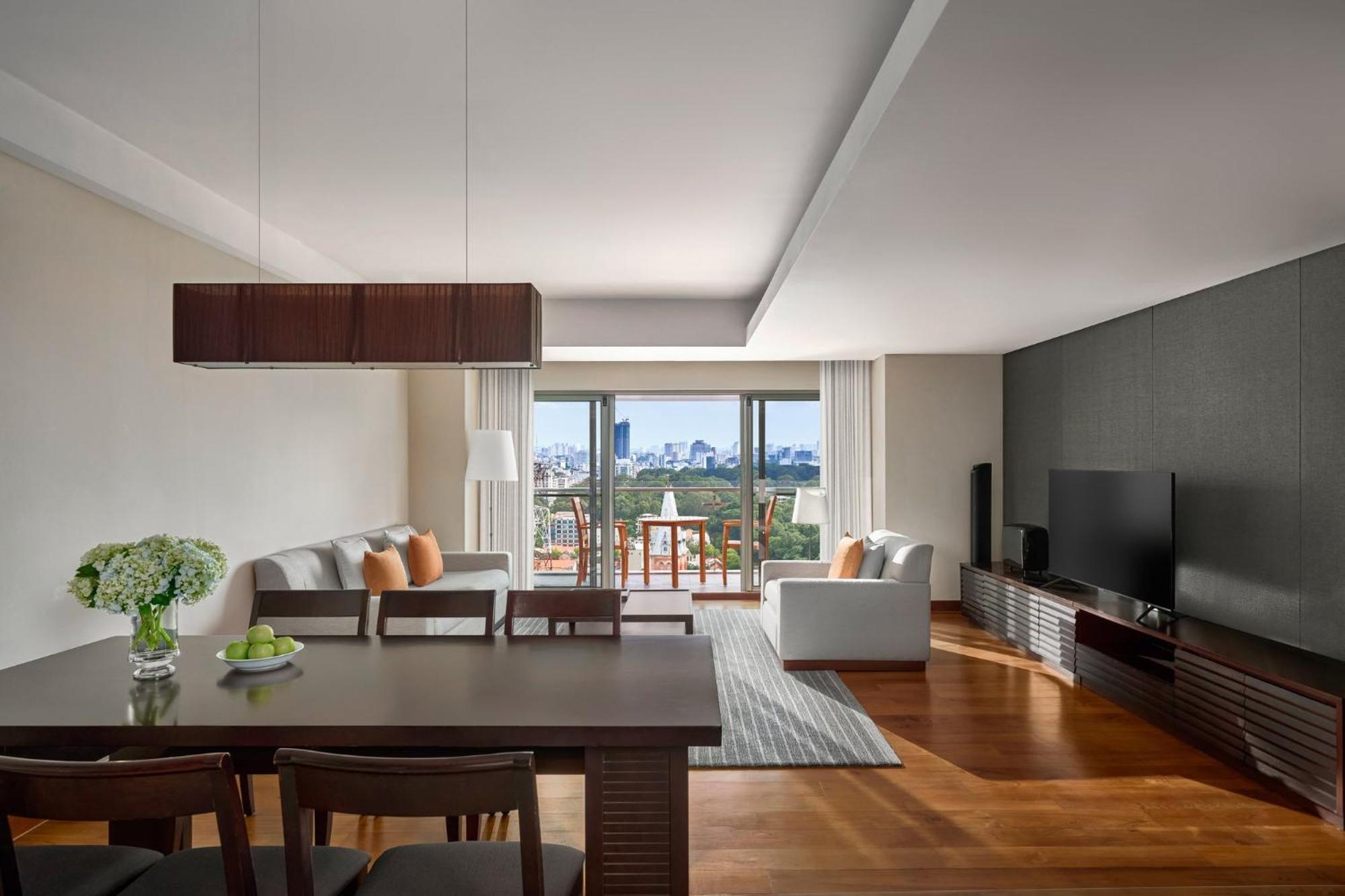 Intercontinental Residences Saigon, An Ihg Hotel Хошимин Екстериор снимка