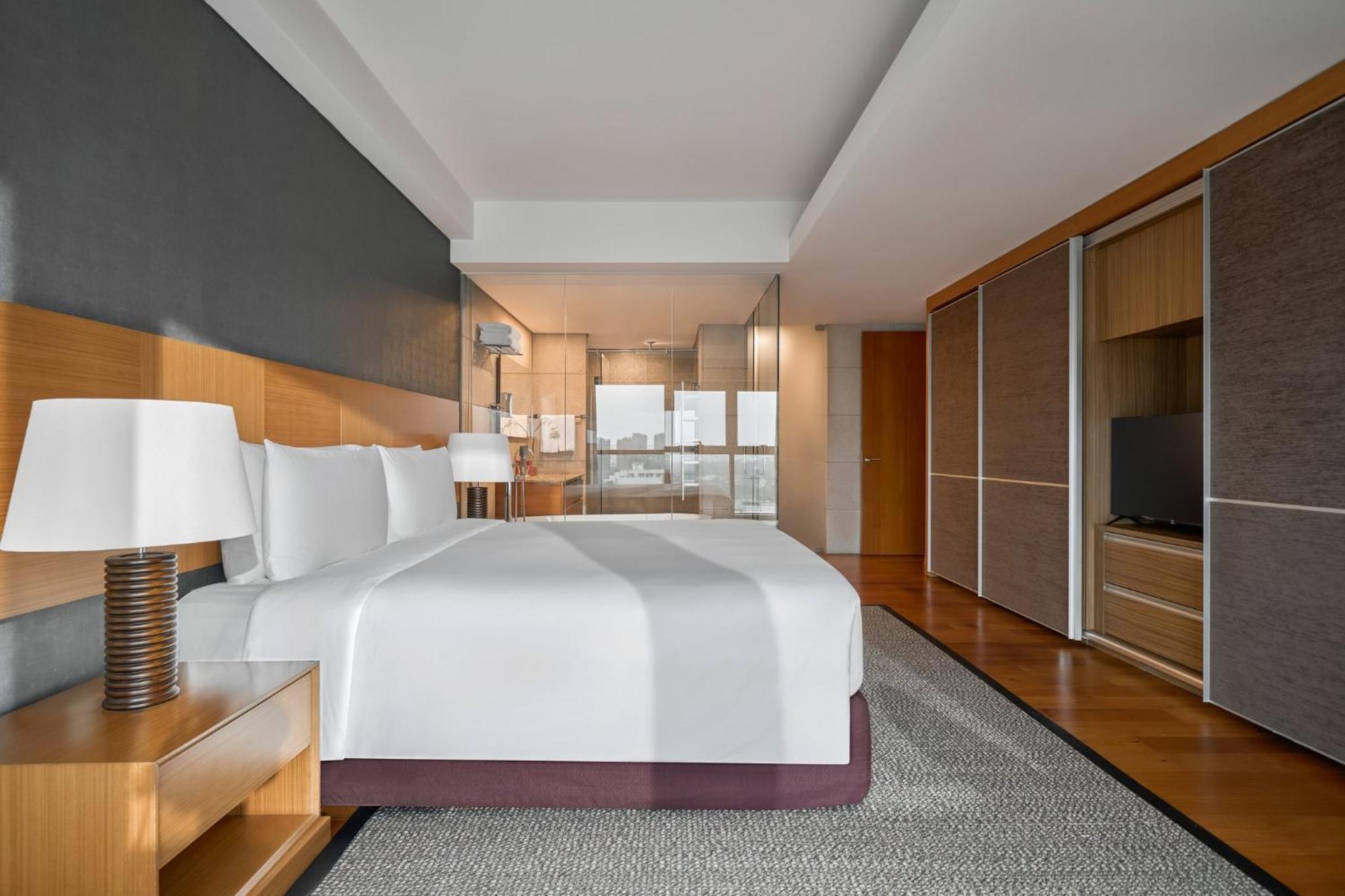 Intercontinental Residences Saigon, An Ihg Hotel Хошимин Екстериор снимка