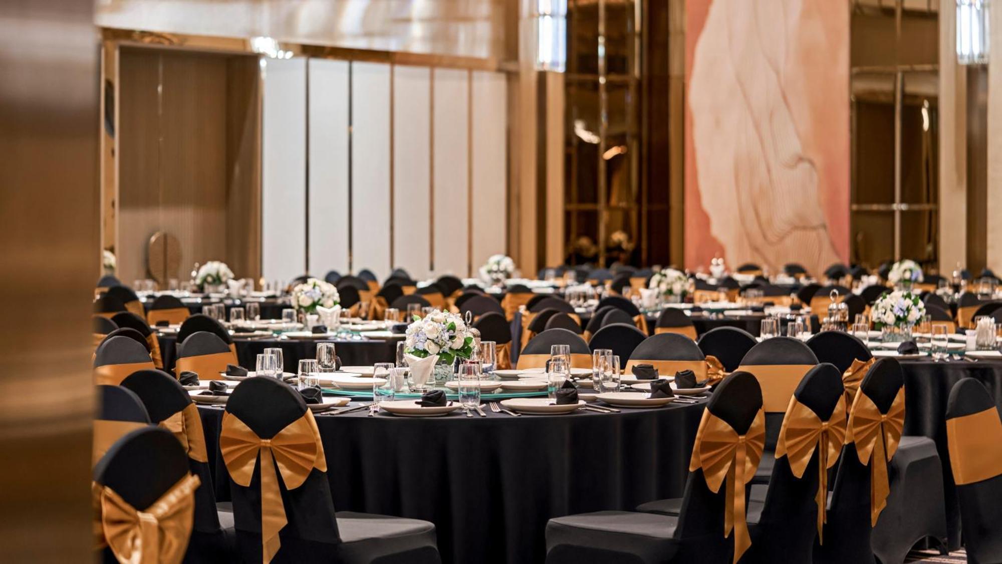 Intercontinental Residences Saigon, An Ihg Hotel Хошимин Екстериор снимка