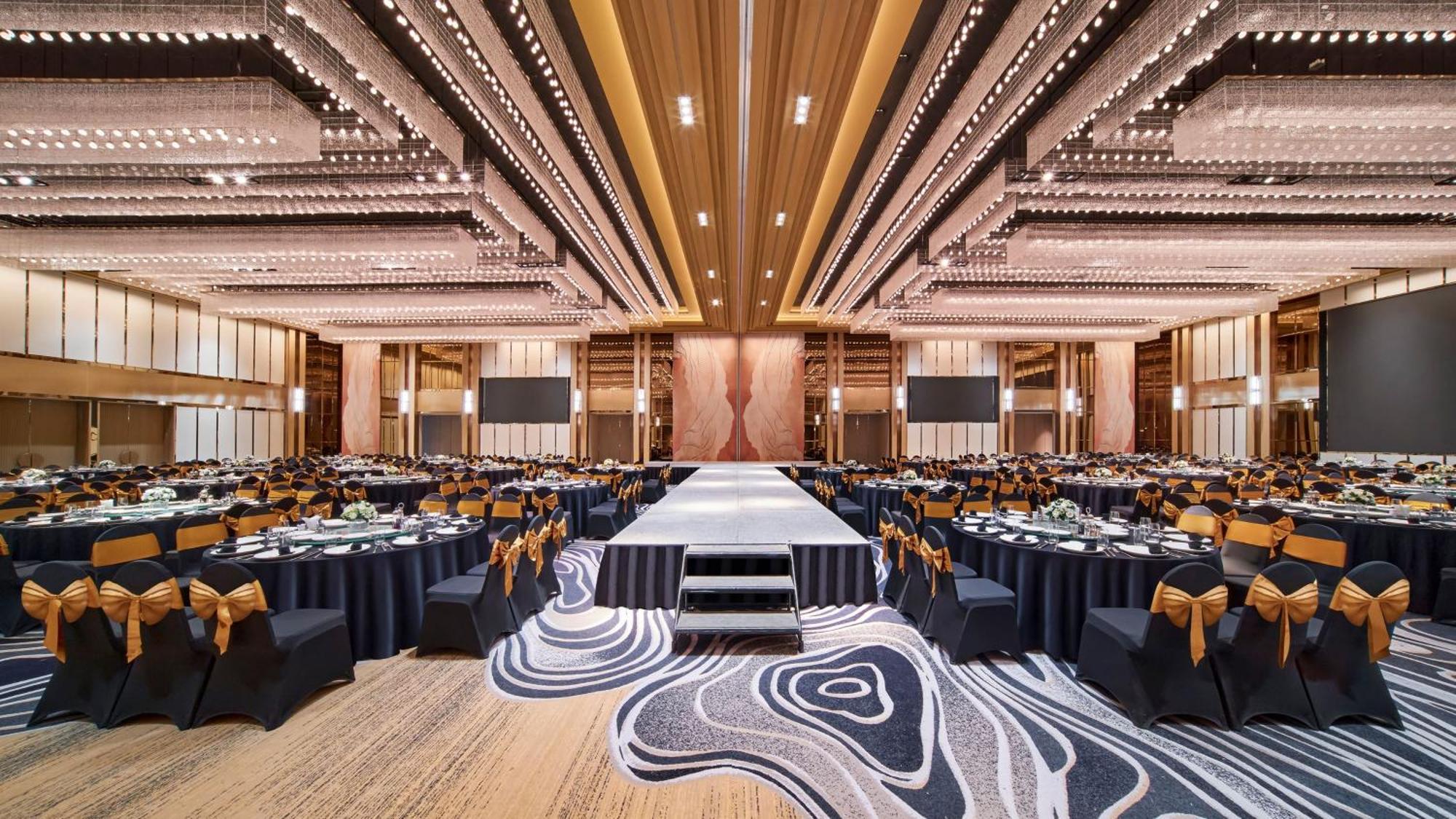 Intercontinental Residences Saigon, An Ihg Hotel Хошимин Екстериор снимка